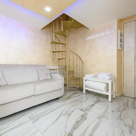 La Magnifica Gold House Apartamento Nápoles