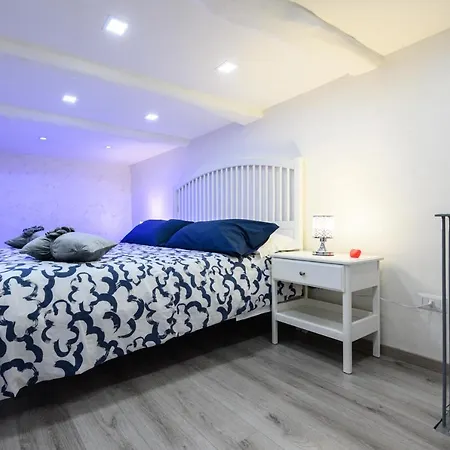 Apartament La Magnifica Gold House