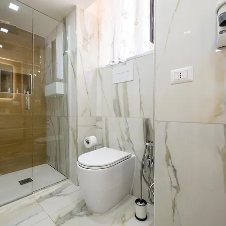 Apartament La Magnifica Gold House